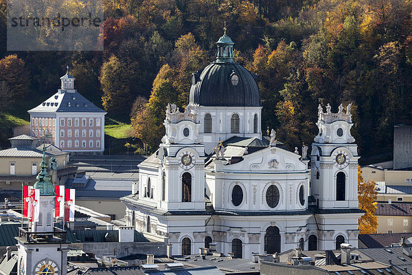 Kollegienkirche  Ausblick vom Kapuzinerberg  Salzburg  Salzburger Land  Österreich
