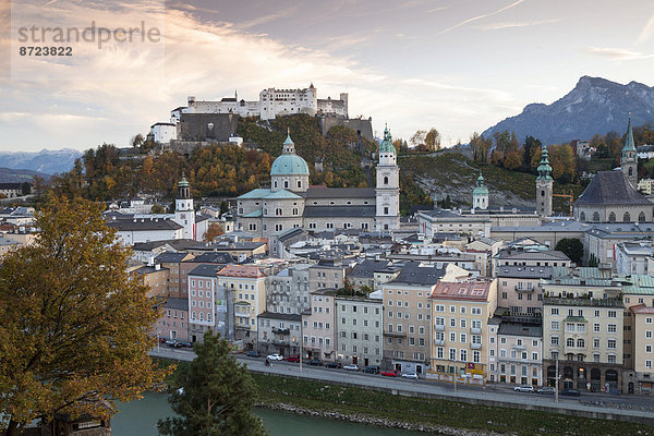 Berg Festung Kathedrale Ansicht Österreich Salzburg Land Salzburg