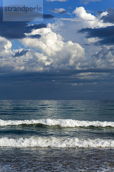 Wolken  Wellen an der Küste  Augusta  Western Australia
