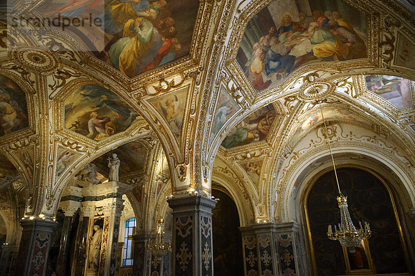 Kapellendecke im spanischen Barockstil  Kathedrale von Amalfi  Amalfi  Kampanien  Italien