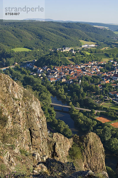 Blick vom Rotenfels auf Bad Münster am Stein-Ebernburg  Rheinland-Pfalz  Deutschland