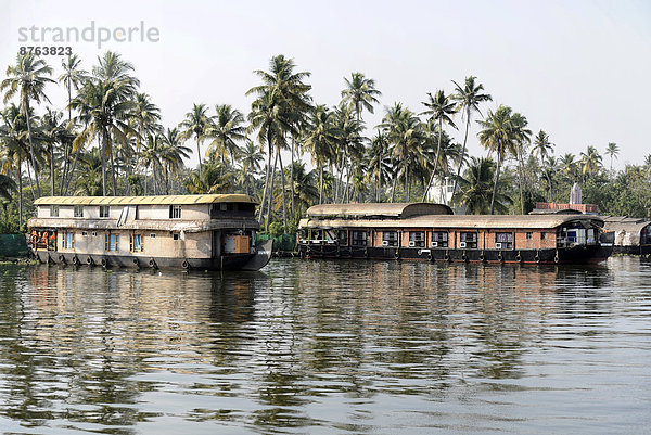 Hausboote  backwaters  bei Alappuzha  Kerala  Südindien  Indien