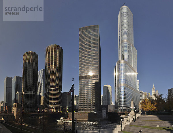 Marina City  IBM Building und Trump International Hotel and Tower  Chicago  Illinois  USA