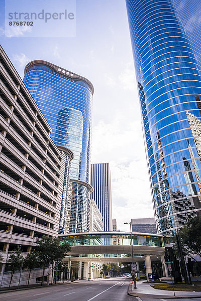 USA  Texas  Houston  Blick auf Hochhäuser in der Smith Street