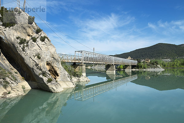 Spanien  Aragon  Yesa Staudamm  Aragon Fluss