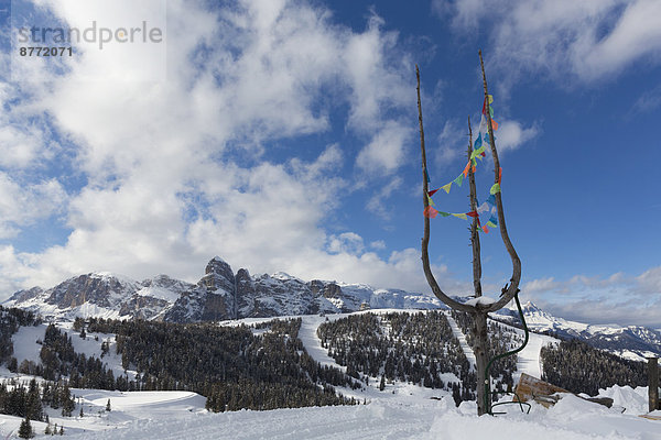 Italien  Dolomiten  Südtirol  Sassongher  Wintersportgebiet Alta Badia