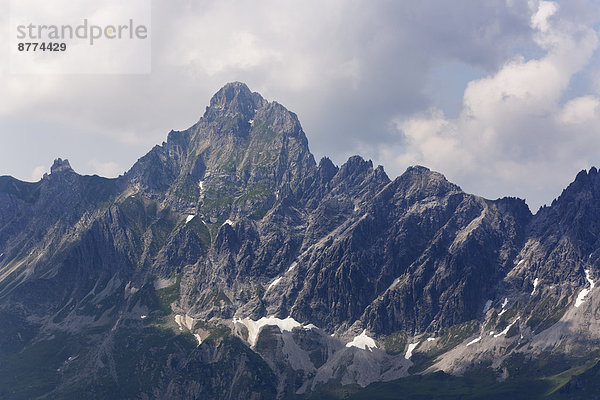 Österreich  Vorarlberg  Montafon  Rätikon  Blick von Golm auf den Berg Zimba mit Vandanser Steinmauer