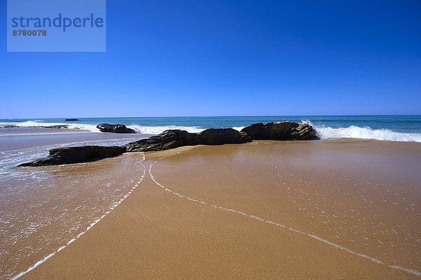 Nationalpark  Felsbrocken  Strand  Steilküste  Küste  Wasserwelle  Welle  Meer  Sandstrand  Australien  New South Wales