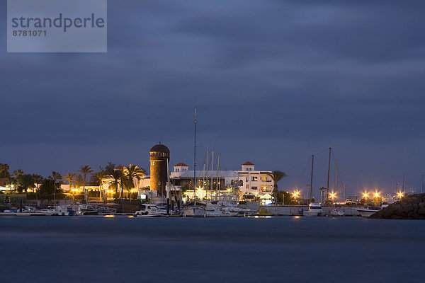 Europa  Strand  Abend  Küste  Kanaren  Kanarische Inseln  Abenddämmerung  Fuerteventura  Spanien  Dämmerung