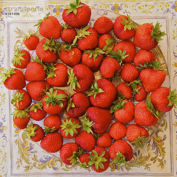 Lebensmittel  Frucht  rot  Erdbeere