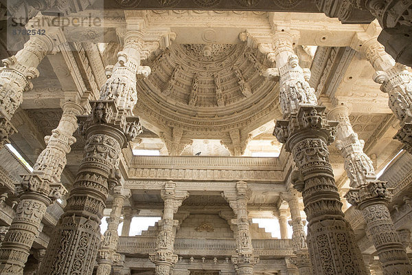 Kirche  Religion  Kultur  Säule  Asien  Indien  Rajasthan