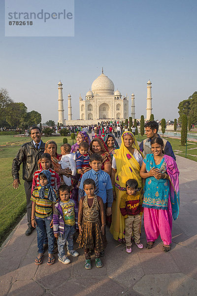 Indianer  Agra  Asien  Mausoleum  Minarett  Taj Mahal  Uttar Pradesh