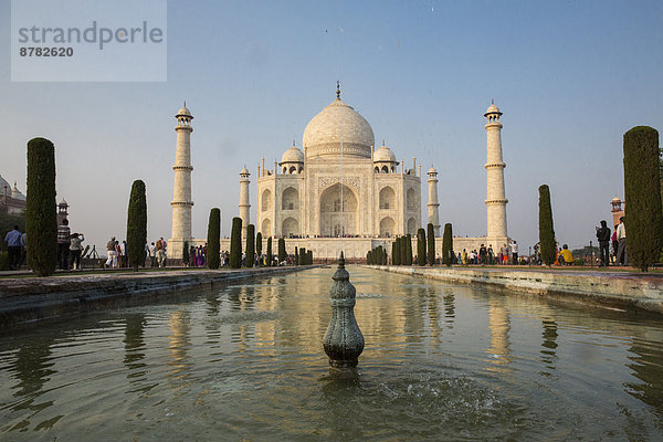 Agra  Asien  Mausoleum  Minarett  Teich  Taj Mahal  Uttar Pradesh