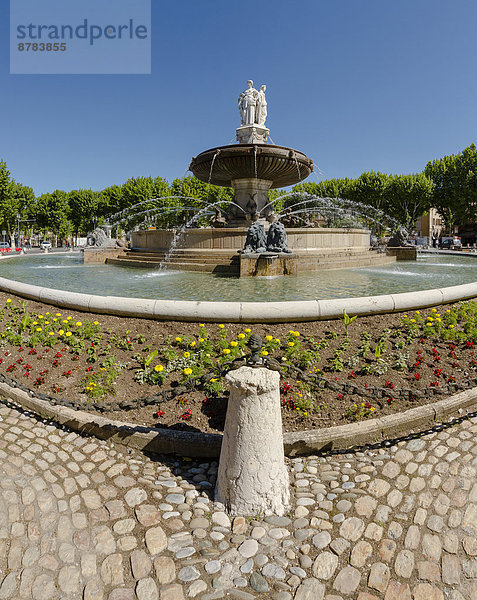 Wasser  Springbrunnen  Brunnen  Fontäne  Fontänen  Frankreich  Europa  Stadt  Dorf  Aix-en-Provence  Zierbrunnen  Brunnen