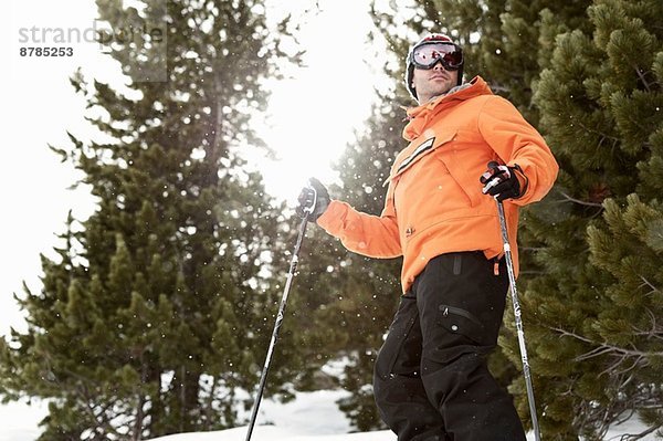 Mittlerer Erwachsener Skifahrer am Berg  Obergurgl  Österreich