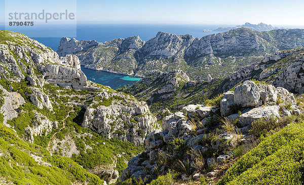 Frankreich Europa Berg Sommer Landschaft Meer Marseille Calanque Mittelmeer