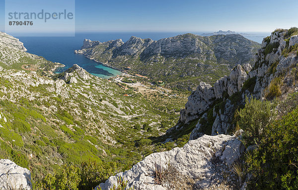 Frankreich Europa Berg Sommer Landschaft Meer Marseille Calanque Mittelmeer