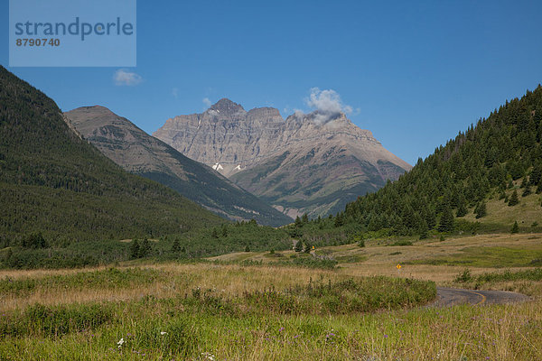 Landschaftlich schön  landschaftlich reizvoll  Berg  Landschaft  Nordamerika  Rocky Mountains  Alberta  Kanada