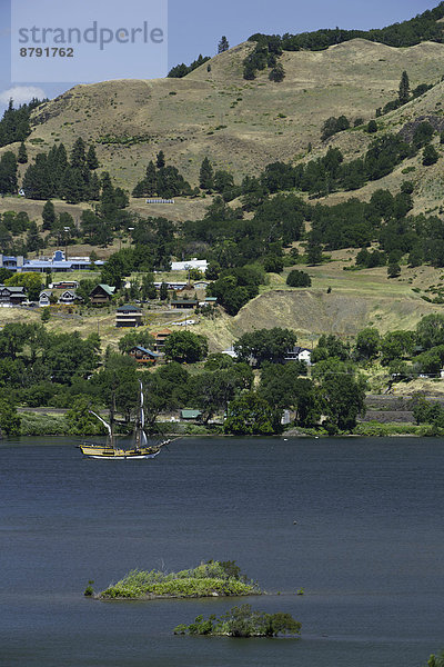 Vereinigte Staaten von Amerika  USA  Segeln  Wasser  Amerika  Boot  Fluss  Schiffsmast  Mast  Schiff  Washington State  Columbia River  Columbia River Gorge  Oregon