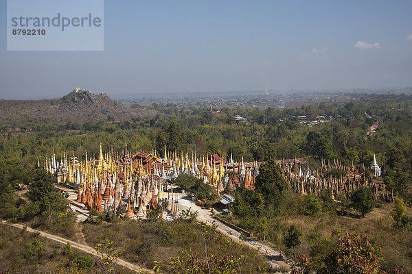 Panorama  Skyline  Skylines  Landschaft  Reise  Architektur  Geschichte  Wahrzeichen  bunt  Ruine  Überfluss  Tourismus  Größe  Myanmar  Asien  exotisch  alt