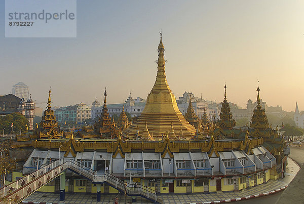 Skyline Skylines Reise Großstadt Architektur bunt Tourismus Myanmar Asien Innenstadt Pagode