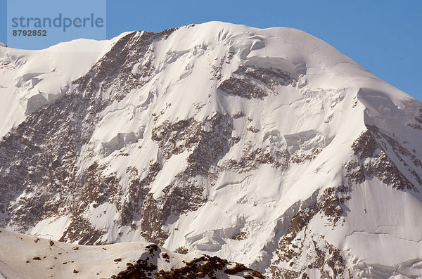 Europa Berg Berggipfel Gipfel Spitze Spitzen Gefahr Geologie Eis Alpen Geographie Richtung Monte Rosa Sérac - Gletschererscheinung Norden Saas Fee Schnee schweizerisch Schweiz Zermatt