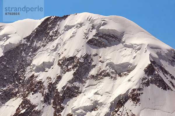 Europa Berg Berggipfel Gipfel Spitze Spitzen Gefahr Geologie Eis Alpen Geographie Richtung Monte Rosa Sérac - Gletschererscheinung Norden Saas Fee Schnee schweizerisch Schweiz Zermatt