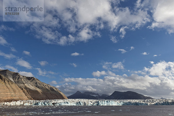 Kongsbreen-Gletscher  Kongsfjorden  Insel Spitzbergen  Inselgruppe Spitzbergen  Svalbard und Jan Mayen  Norwegen