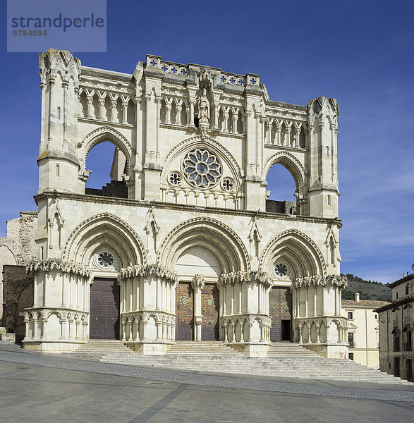 Front der Kathedrale von Cuenca  Kastilien-La Mancha  Spanien