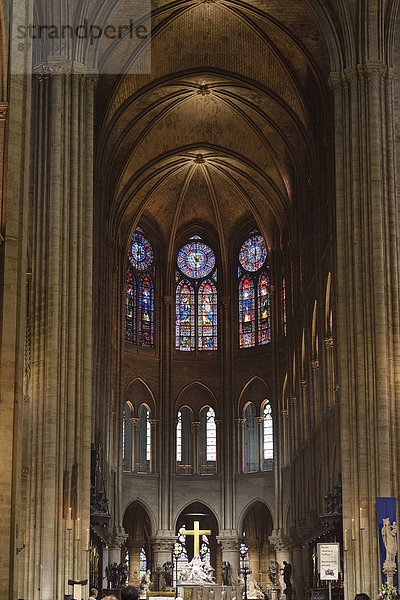 Chorraum  Altar  Hauptschiff  Kathedrale Notre-Dame de Paris  Ile de la Cité  Paris  Île-de-France  Frankreich