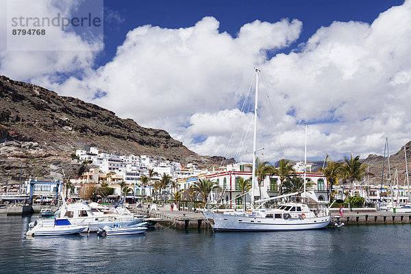 Boote im Hafen  Puerto de Mogán  Gran Canaria  Kanarische Inseln  Spanien