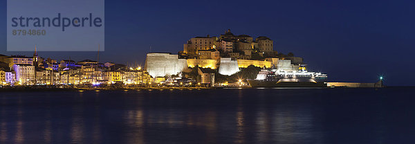 Ortsansicht Alvi bei Nacht  Korsika  Frankreich