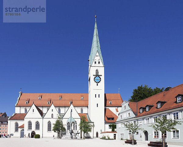 St. Mang Kirche am St Mang Platz  Kempten  Allgäu  Oberschwaben  Schwaben  Bayern  Deutschland