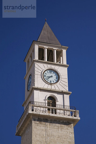 Der Uhrturm von Tirana  erbaut 1822  Tirana  Albanien