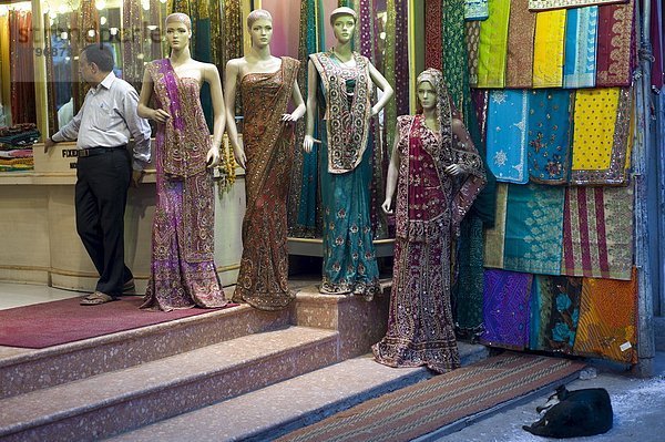 Kleidung  Großstadt  Laden  Varanasi  Sari