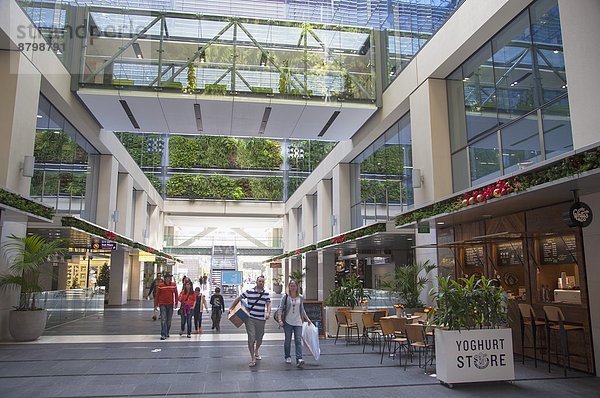 Einkaufszentrum  Mensch  Menschen  innerhalb  kaufen  Pazifischer Ozean  Pazifik  Stiller Ozean  Großer Ozean  neuseeländische Nordinsel  Atrium  Auckland  Neuseeland