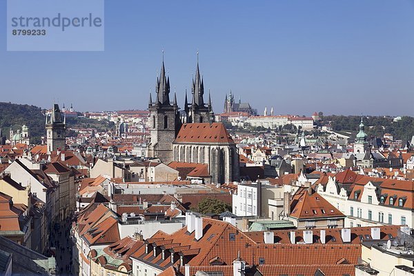 Prag  Hauptstadt  Europa  blicken  Palast  Schloß  Schlösser  über  Halle  Stadt  Kirche  Kathedrale  Monarchie  Tschechische Republik  Tschechien  Ansicht  Tyn  Böhmen  Ortsteil  alt