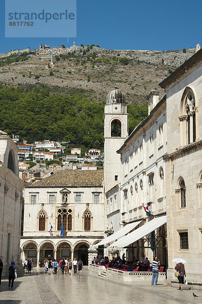 Uhrturm und Sponza-Palast  Altstadt  Dubrovnik  Dalmatien  Kroatien