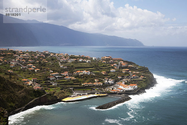 Ortsansicht Ponta Delgada  Nordküste  Insel Madeira  Portugal