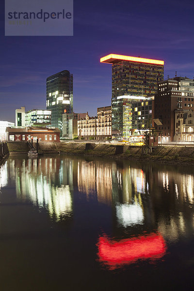 Colorium-Gebäude am Medienhafen  Düsseldorf  Nordrhein-Westfalen  Deutschland