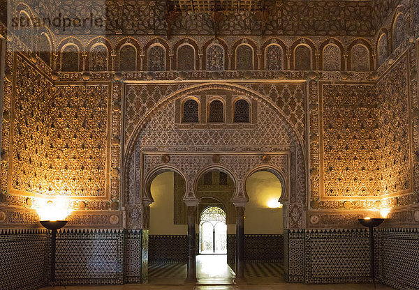 Salon der Botschafter im Alcázar von Sevilla  Andalusien  Spanien