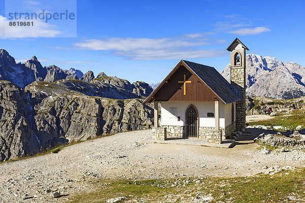 Kapelle auf dem Weg zur Lavaredo-Hütte  Südtirol  Italien