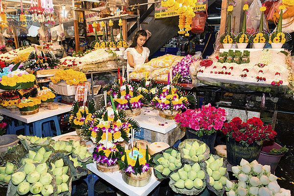 Geschäft mit Laternen für das Loy Krathong Lichterfest  Chiang Mai  Nordthailand  Thailand