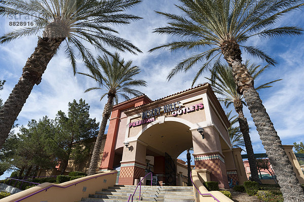 Desert Hills Premium Outlets  Outlet-Store  Palm Springs  Kalifornien  USA