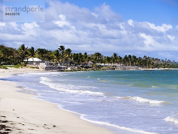 Karibik  Antillen  Kleine Antillen  St. Lucia  Derriere Morne  Strand bei Vieux Fort