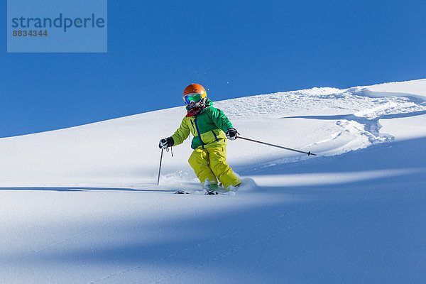 Schweiz  Graubünden  Obersaxen  Jungskifahren