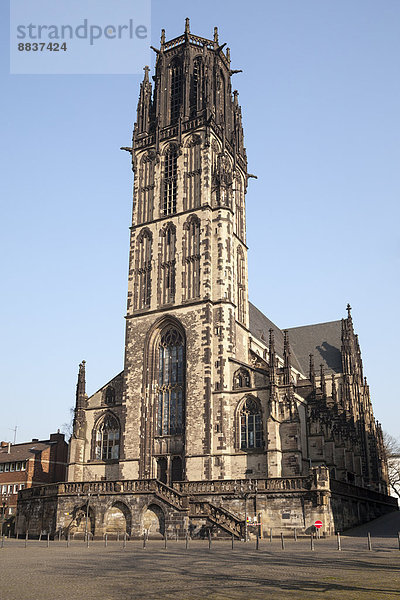 Deutschland  Nordrhein-Westfalen  Duisburg  Blick zur Salvator-Kirche
