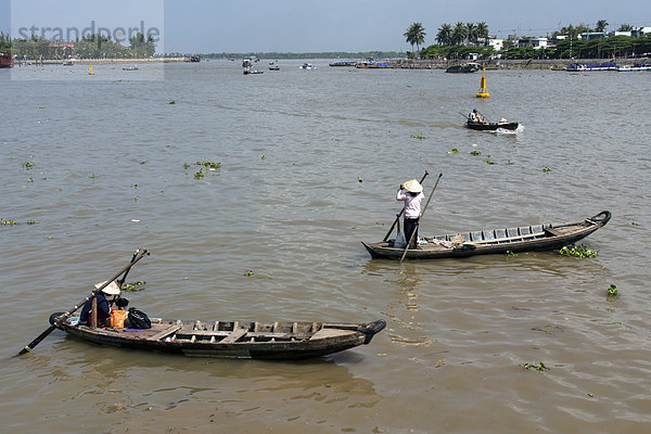 Phnom Penh Hauptstadt arbeiten Fluss Kambodscha Fischer