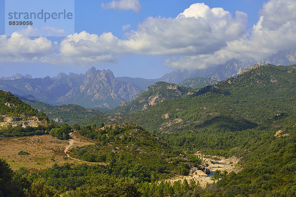 Das Solenzaratal und die Aiguilles de Bavella  Korsika  Frankreich