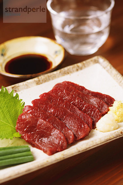 Lifestyle  japanisch  Fleisch  roh